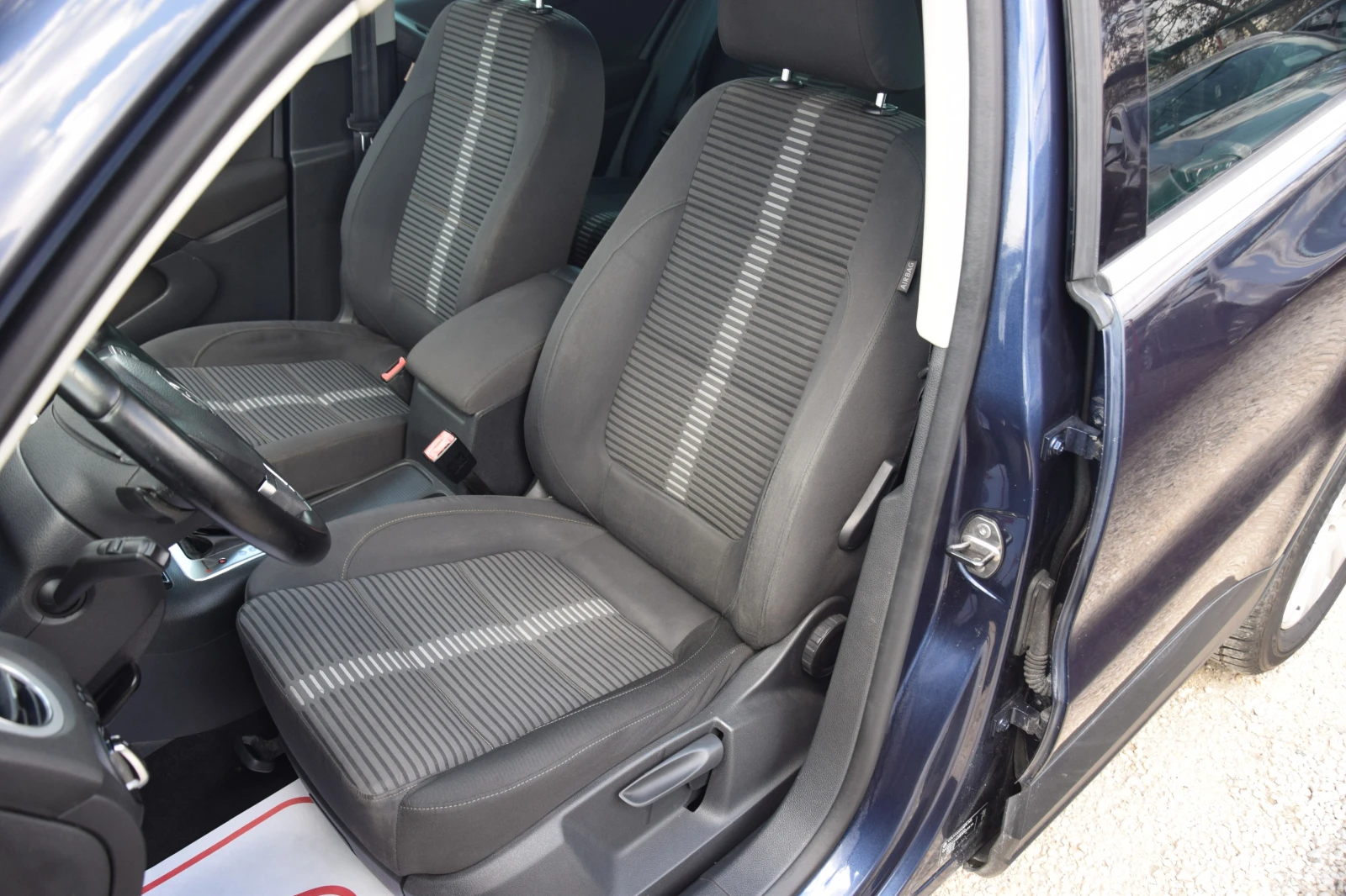 VW Tiguan 2, 0TDI 4 MOTION - изображение 9