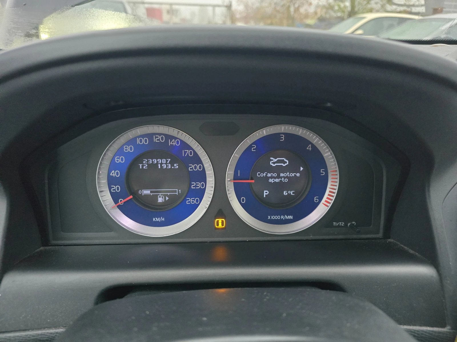 Volvo XC60 2.4D R-DISEGN | Mobile.bg   13