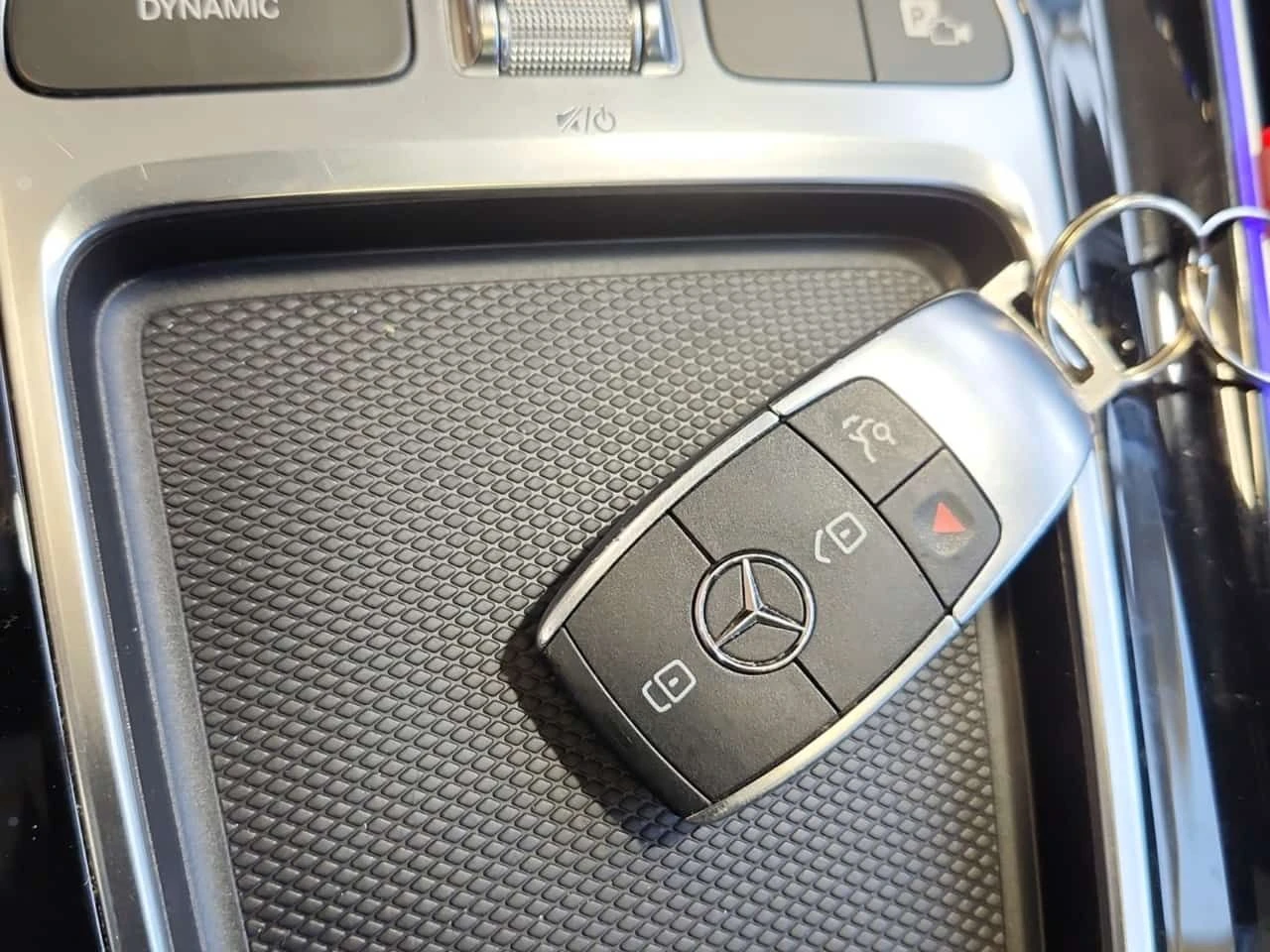 Mercedes-Benz GLC 250  AMBIENT* ПАНОРАМА* CARFAX *  - изображение 8