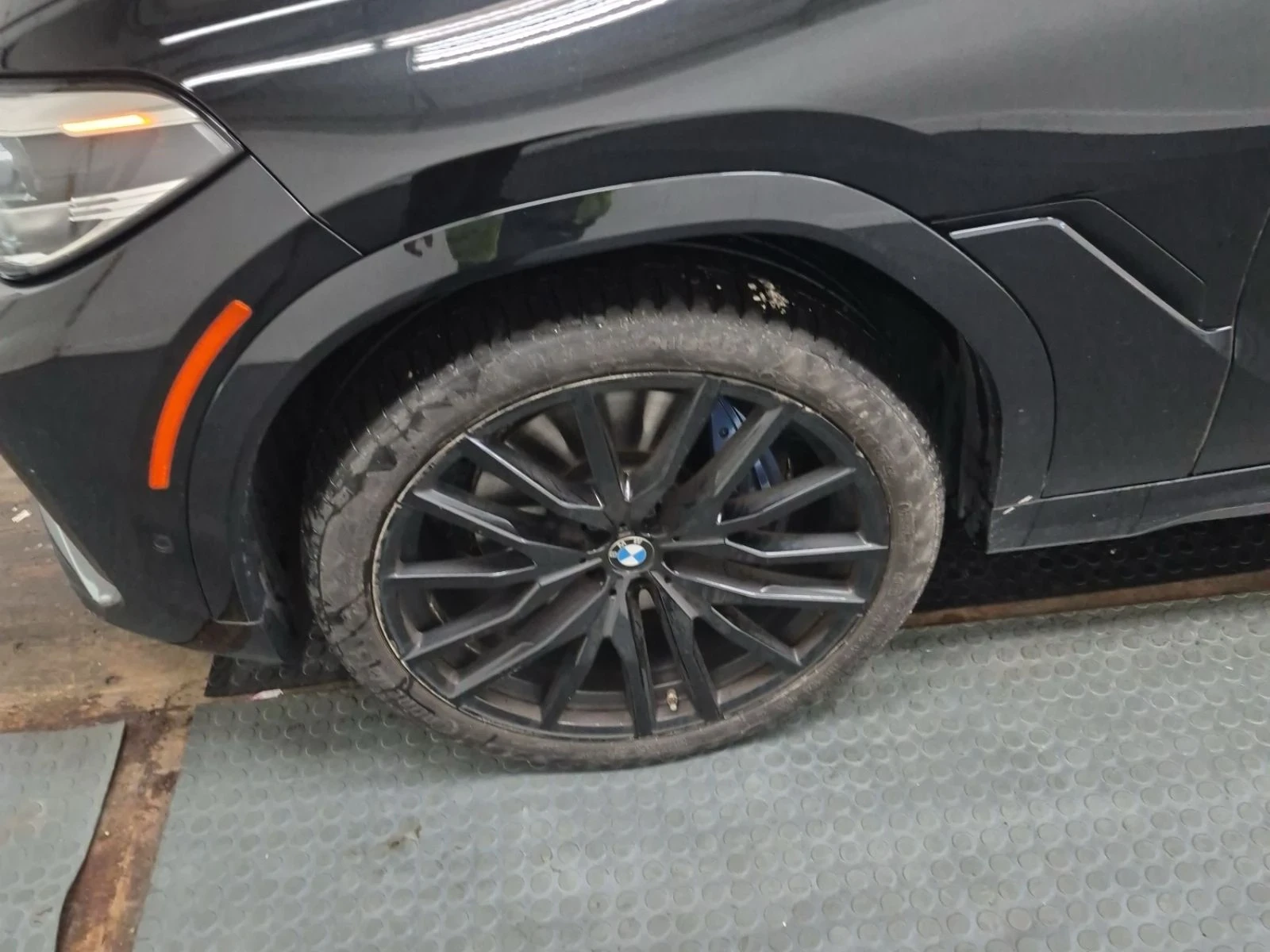 BMW X6 Xdrive40i* M-pack* 360* Pano* H&K* HUD* �����*  | Mobile.bg � ����������� 6
