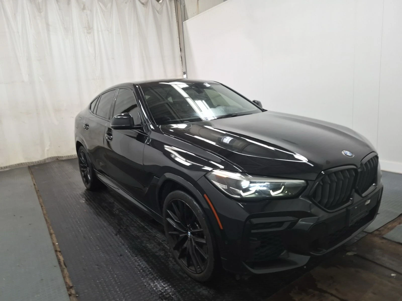 BMW X6 Xdrive40i* M-pack* 360* Pano* H&K* HUD* �����*  | Mobile.bg � ����������� 3