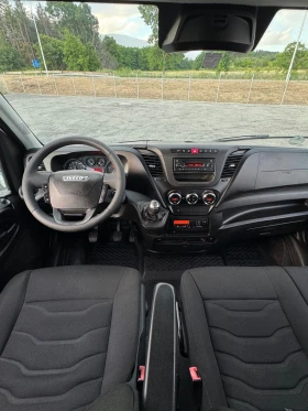 Iveco 35S18 3.0 170кс 6 места Клима Теглич 3.5т На Възглавници, снимка 14