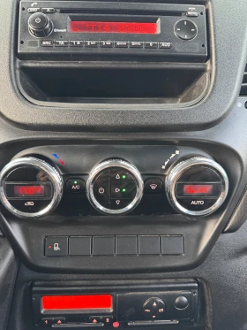Iveco 35S18 3.0 170кс 6 места Клима Теглич 3.5т На Възглавници, снимка 13