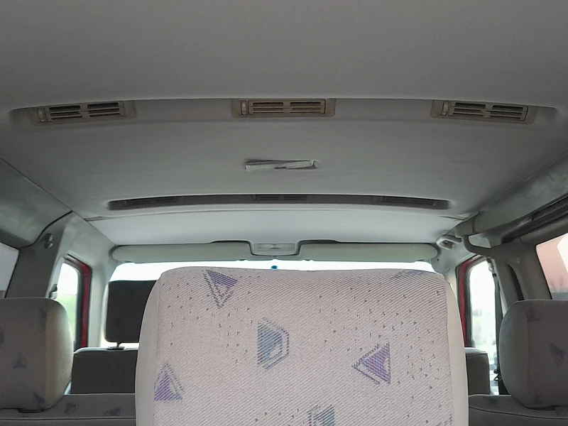 VW T4, снимка 10 - Бусове и автобуси - 52945391