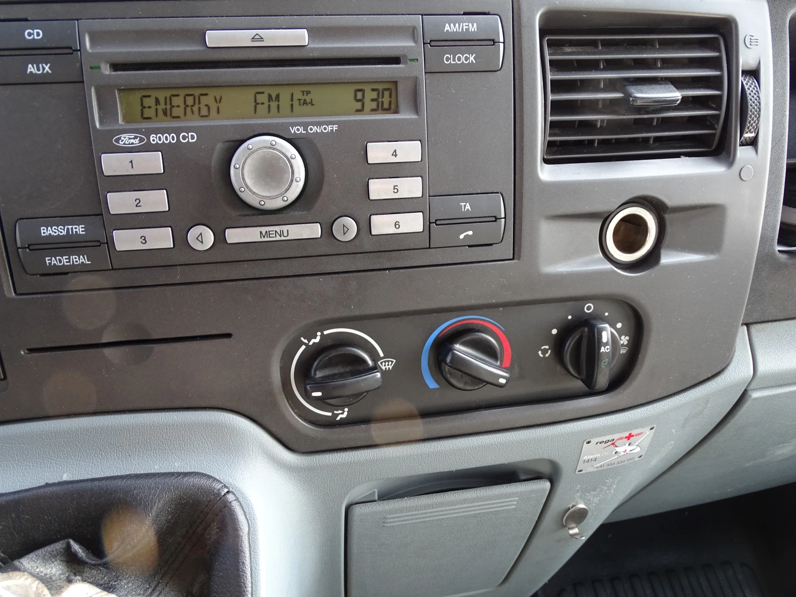 Ford Transit 9 МЕСТА  * * * КЛИМАТИК* * * , снимка 16 - Бусове и автобуси - 53732414