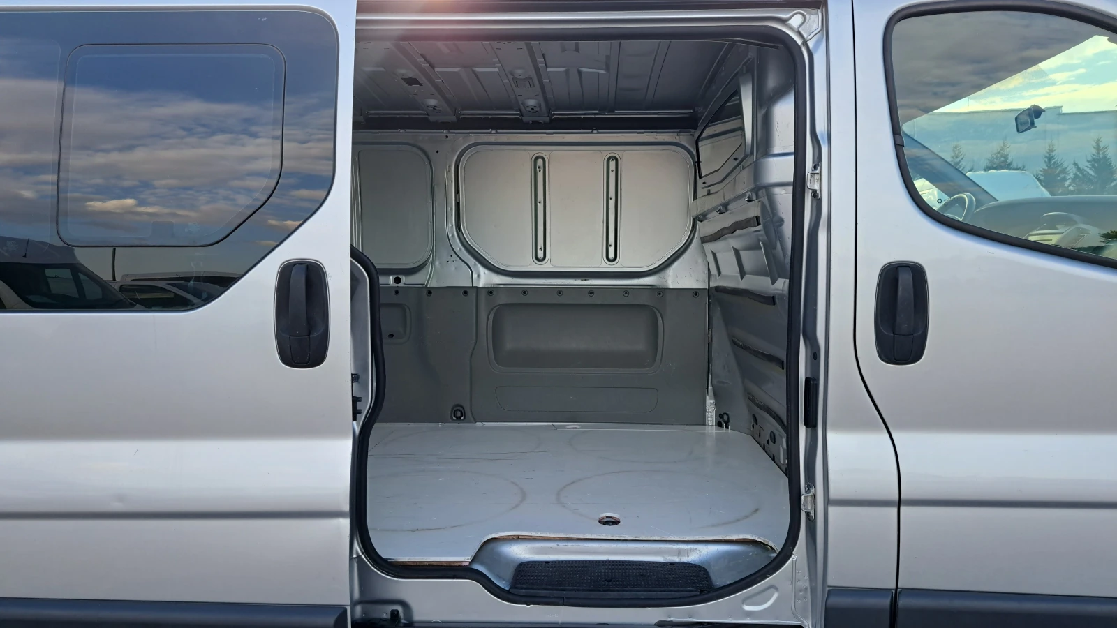 Opel Vivaro MAXI-2.5CDTI/��������  | Mobile.bg � ����������� 14