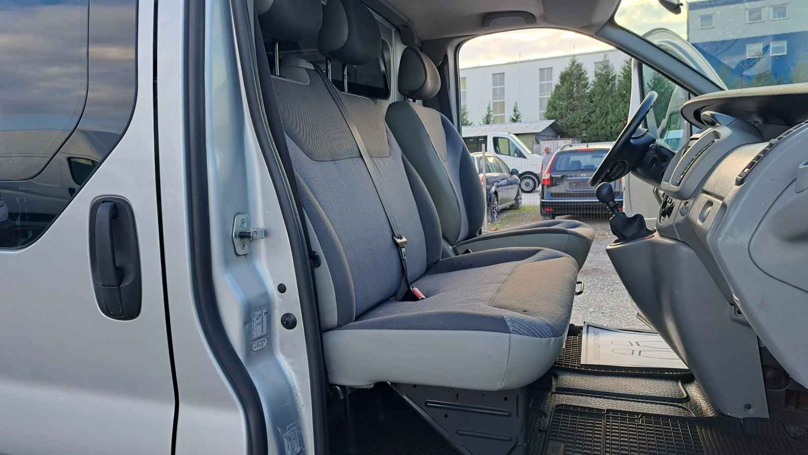 Opel Vivaro MAXI-2.5CDTI/��������  | Mobile.bg � ����������� 11