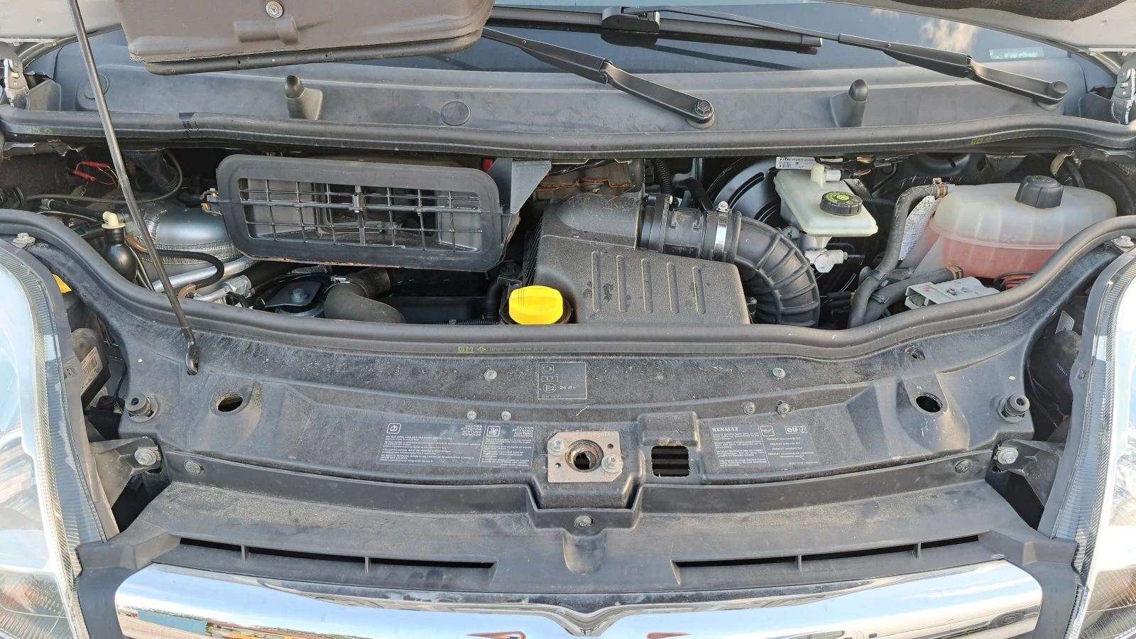 Opel Vivaro MAXI-2.5CDTI/��������  | Mobile.bg � ����������� 16