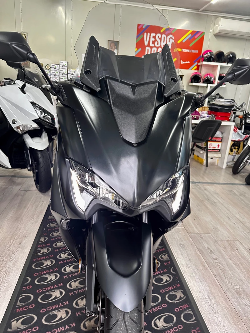 Yamaha T-max 560i , снимка 1 - Мотоциклети и мототехника - 47485204