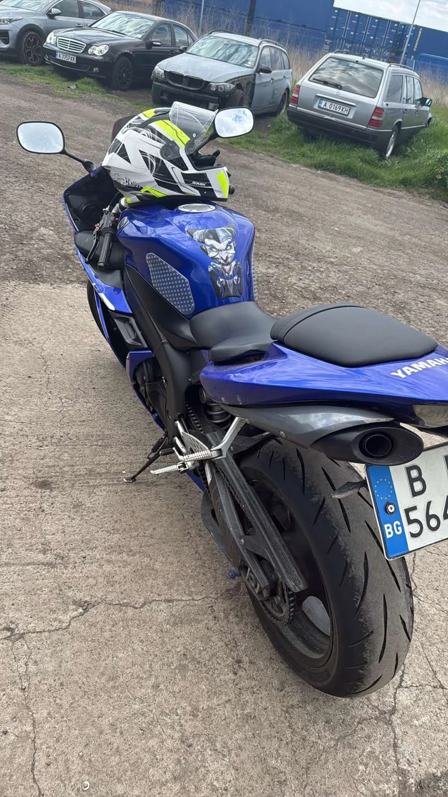 Yamaha YZF-R1