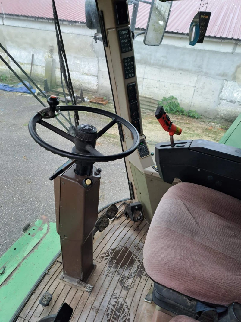 Комбайн John Deere 2260, снимка 3 - Селскостопанска техника - 52005475