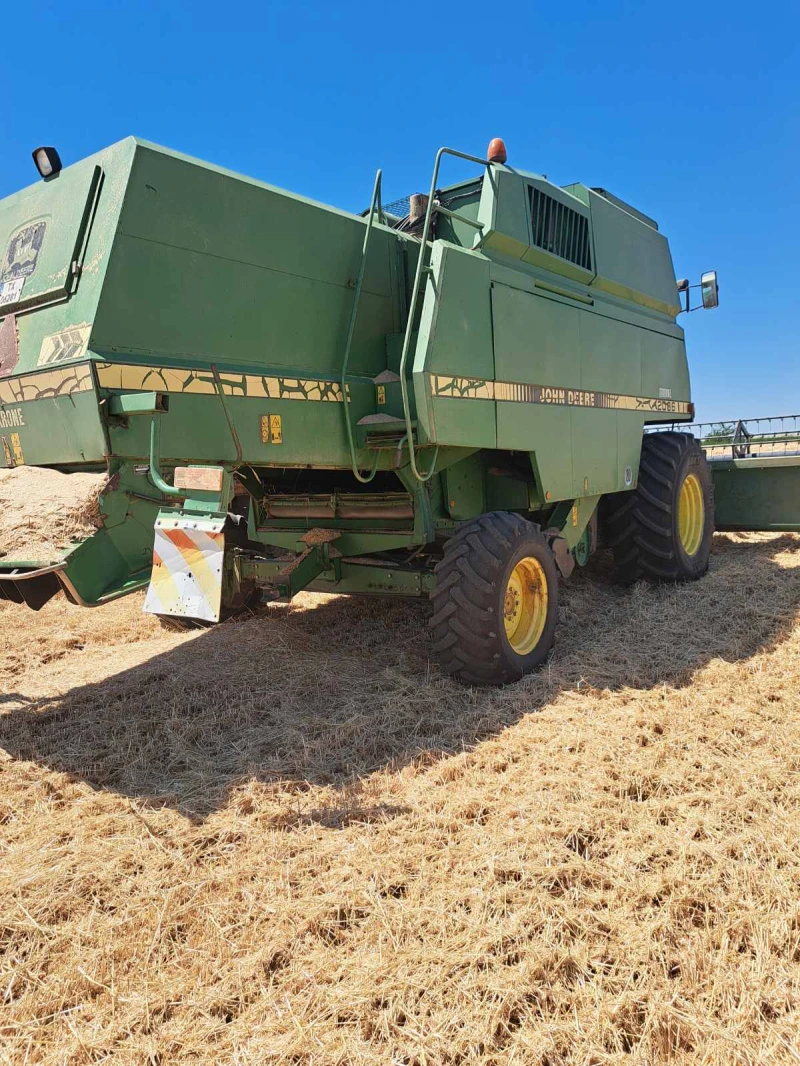 Комбайн John Deere 2260, снимка 14 - Селскостопанска техника - 52005475