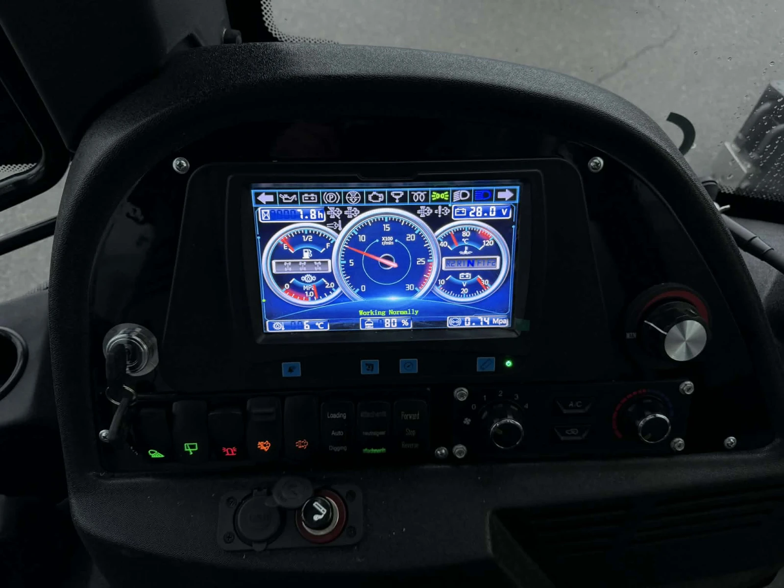 Багер Друга марка AXXEN 110к.с. Euro V - изображение 6