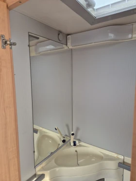 Каравана Knaus 4  МЕСТА WC  БАНЯ ФОРСЕЛТ БОЙЛЕР , снимка 9