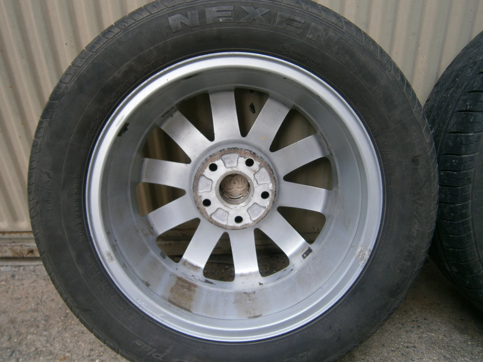 Гуми с джанти Nexen 205/55R16, снимка 14 - Гуми и джанти - 53911715