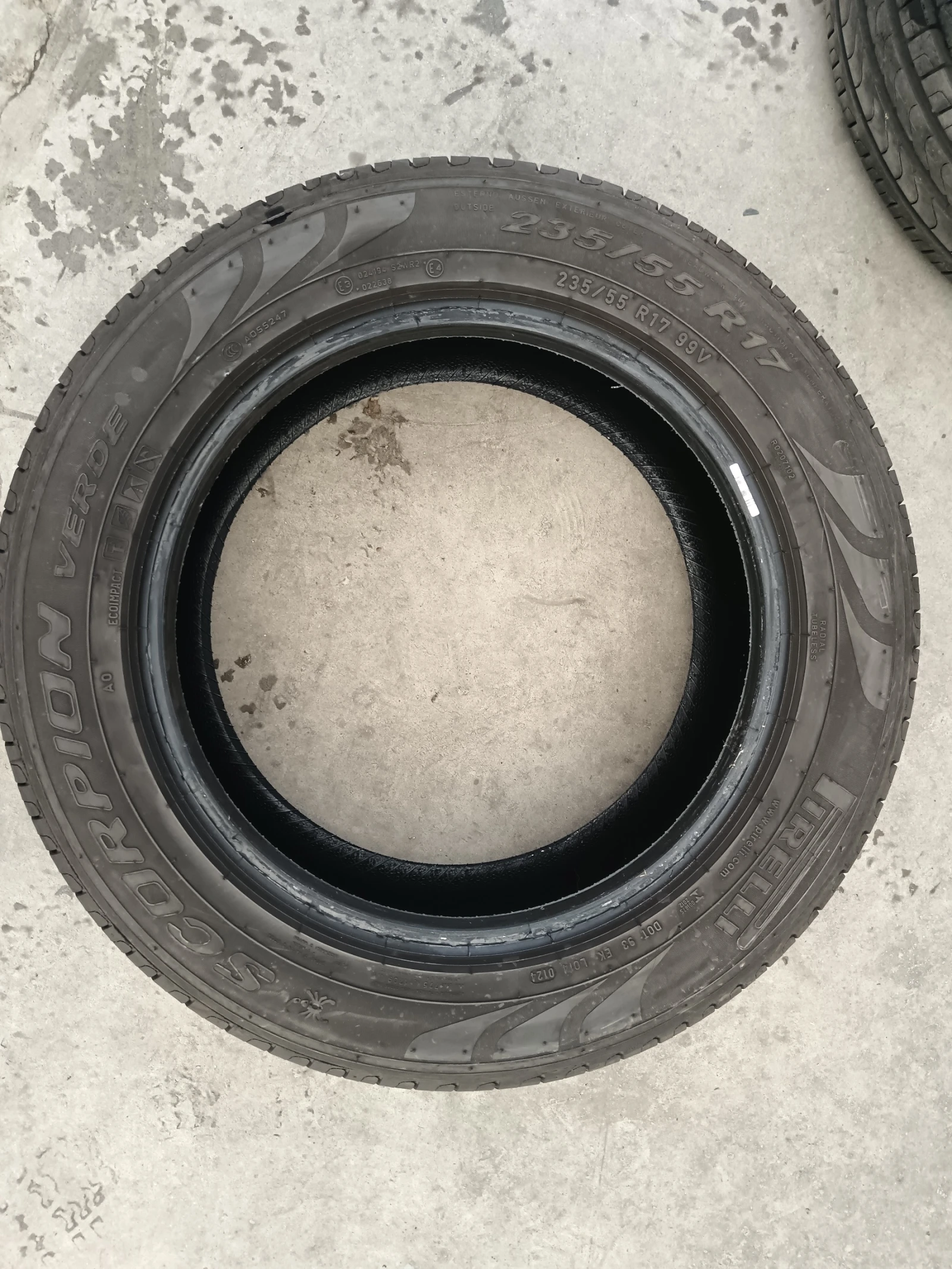 Гуми Летни 235/55R17, снимка 7 - Гуми и джанти - 54526969