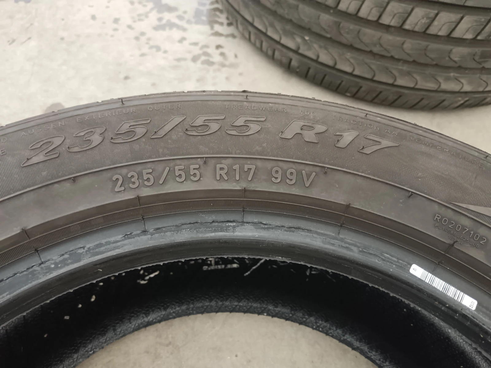 Гуми Летни 235/55R17, снимка 8 - Гуми и джанти - 54526969