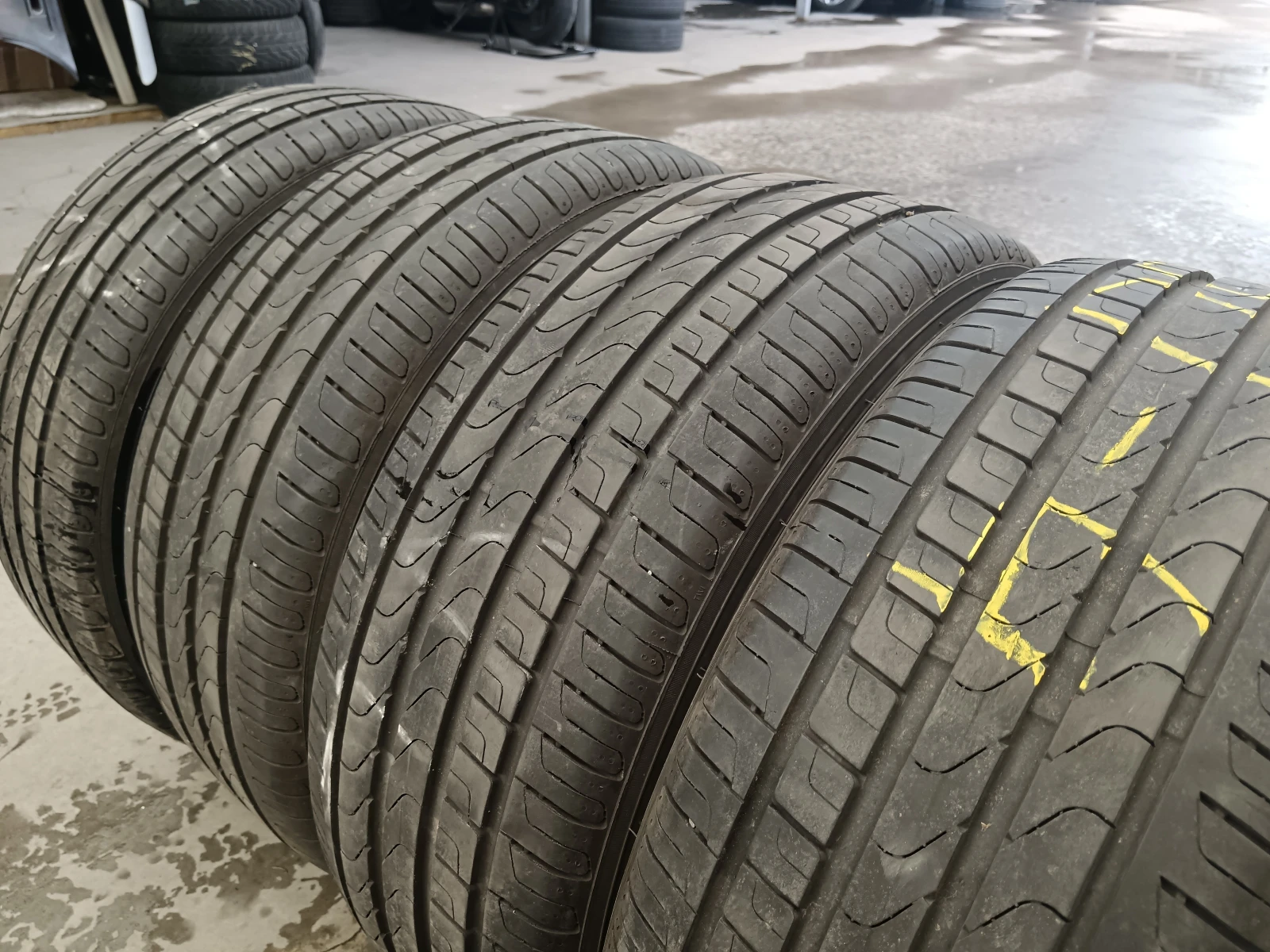 Гуми Летни 235/55R17, снимка 4 - Гуми и джанти - 54526969