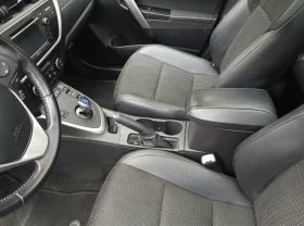 Toyota Auris, снимка 6