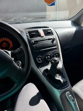 Toyota Auris, снимка 3