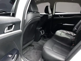 Kia K5 2.0 Trendy, снимка 11