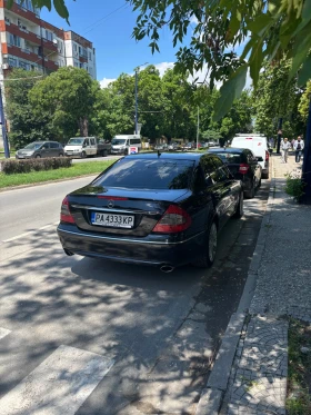 Mercedes-Benz E 320, снимка 11