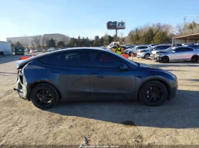 Tesla Model Y Long Range Dual Motor AWD * CARFAX*  | Mobile.bg � ����� ������ 13