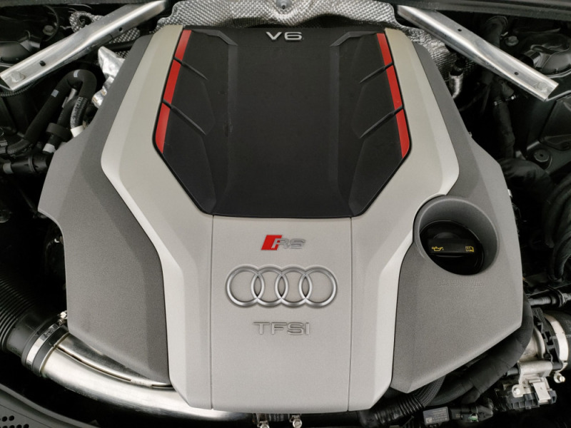 Audi Rs4, снимка 13 - Автомобили и джипове - 46382157