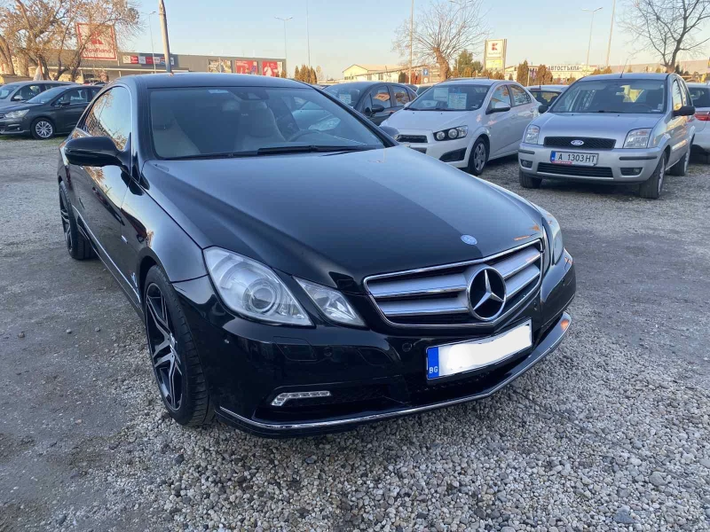 Mercedes-Benz E 250 COUPE-204кс-6ск., снимка 2 - Автомобили и джипове - 47263547