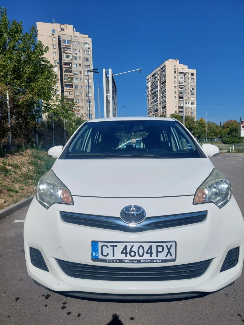 Toyota Verso S, снимка 2 - Автомобили и джипове - 47590406