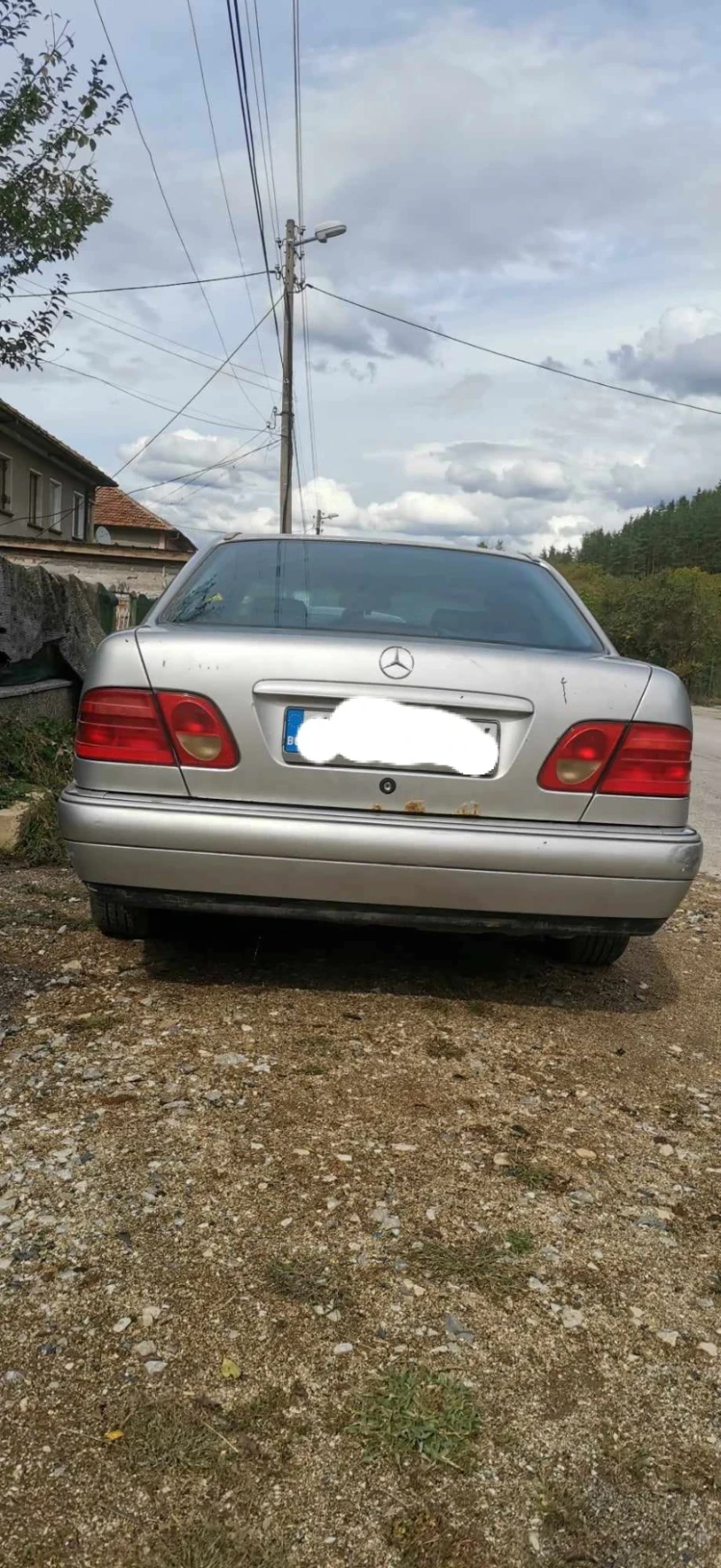 Mercedes-Benz E 200 Компресор, снимка 7 - Автомобили и джипове - 48103429