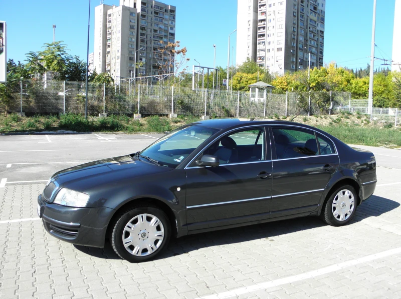 Skoda Superb Elegance, снимка 2 - Автомобили и джипове - 48653837