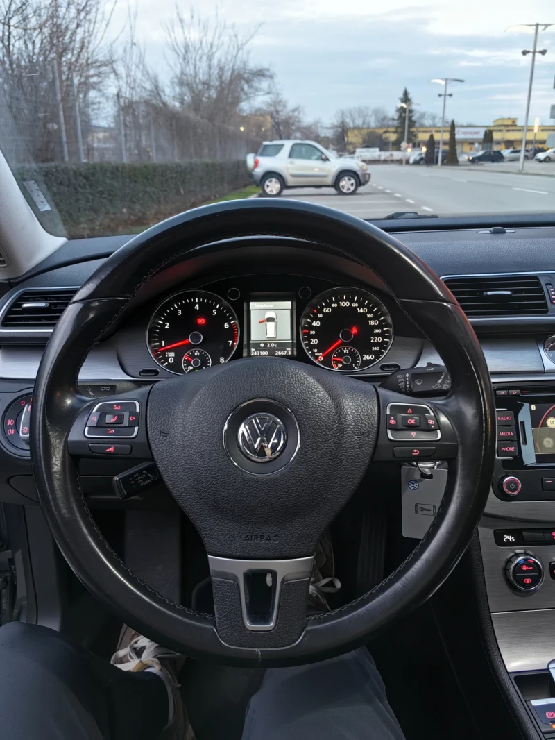 VW Passat B7, снимка 5 - Автомобили и джипове - 49039510