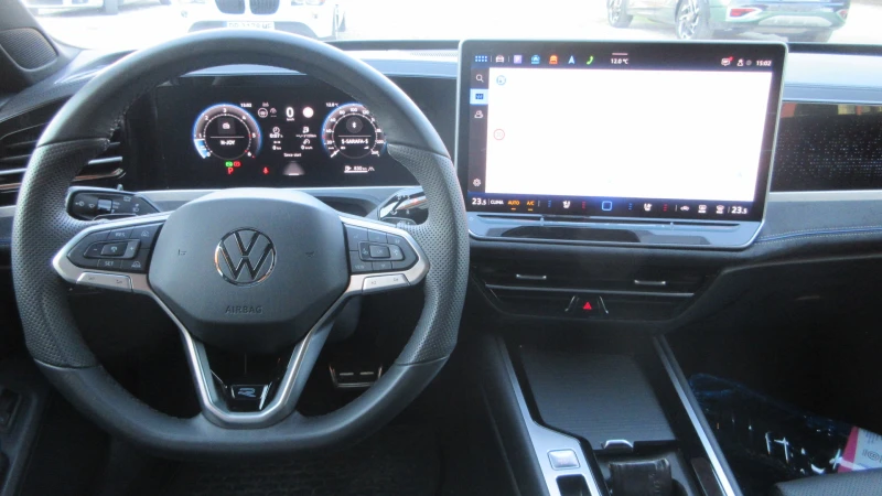 VW Passat R-LINE-2.0TDI-193HP-4X4-FULL MAX - ГАРАНЦИОНЕН, снимка 7 - Автомобили и джипове - 52713629