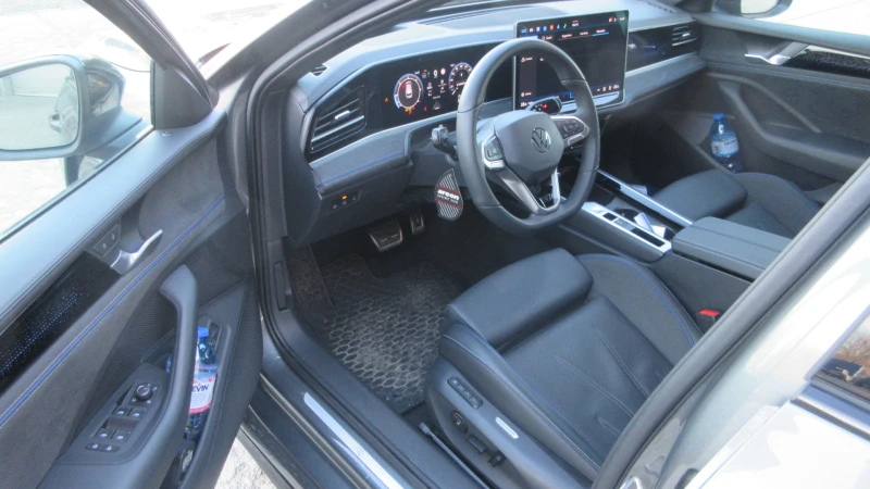VW Passat R-LINE-2.0TDI-193HP-4X4-FULL MAX - ГАРАНЦИОНЕН, снимка 12 - Автомобили и джипове - 52713629