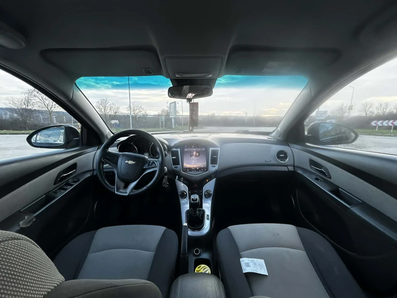 Chevrolet Cruze 1600, снимка 16 - Автомобили и джипове - 53141731