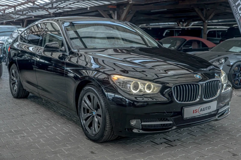 BMW 530 GT/RSE/Xenon/Navi/PDC/Lane Assist/EDC/Ambient/Adap, снимка 2 - Автомобили и джипове - 53166083