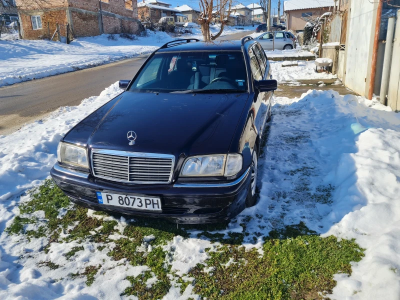 Mercedes-Benz C 220
