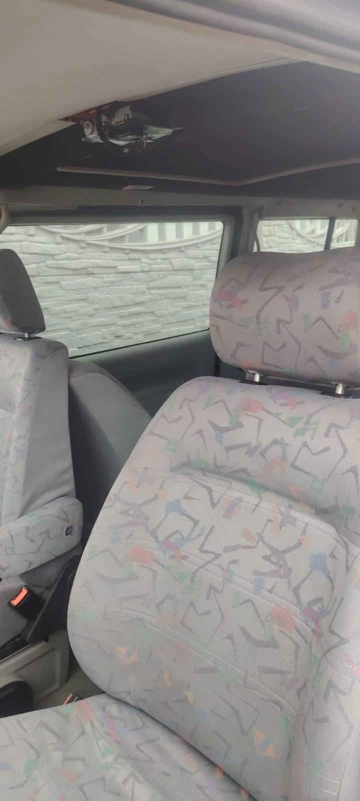 VW Multivan 2.5 TDI 102 коня, снимка 14 - Автомобили и джипове - 52882295