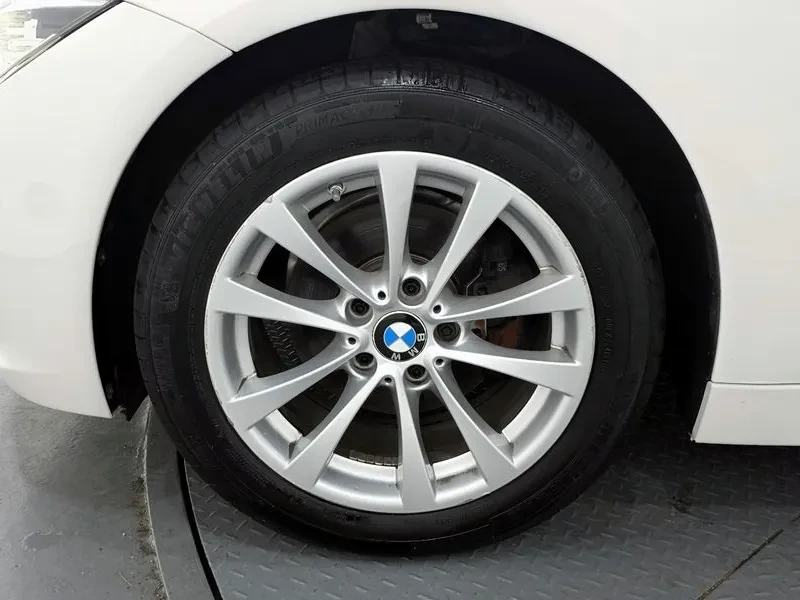 BMW 320 d, снимка 5 - Автомобили и джипове - 54592457