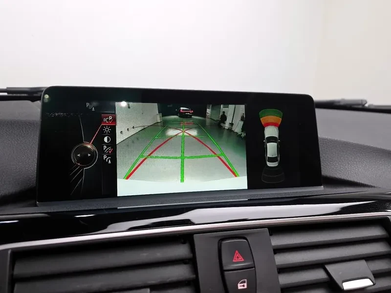 BMW 320 d, снимка 15 - Автомобили и джипове - 54592457