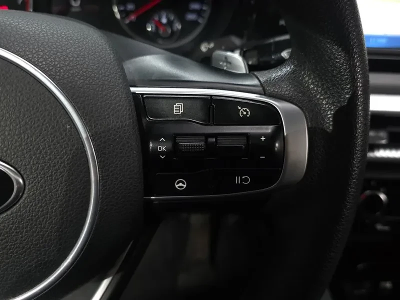 Kia K5 2.0 Trendy, снимка 17 - Автомобили и джипове - 55739212