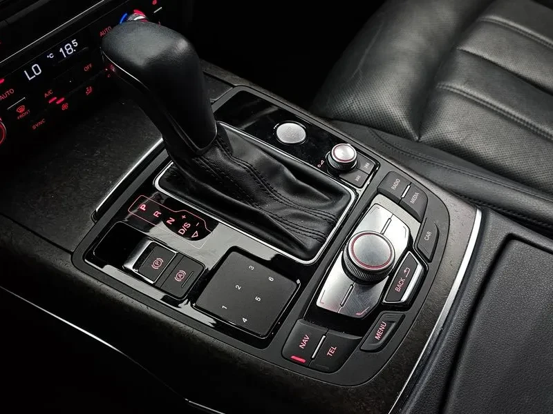 Audi A6 35 Tdi Premium, снимка 9 - Автомобили и джипове - 55884690