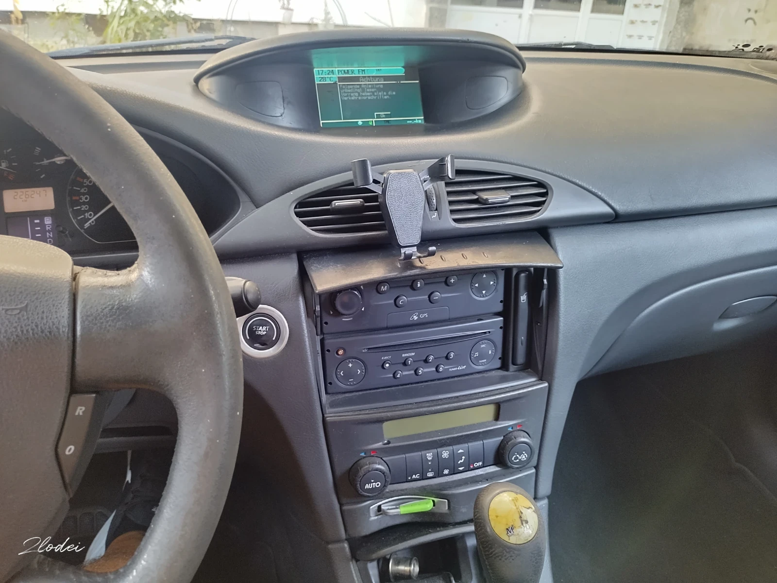 Renault Laguna  - изображение 7