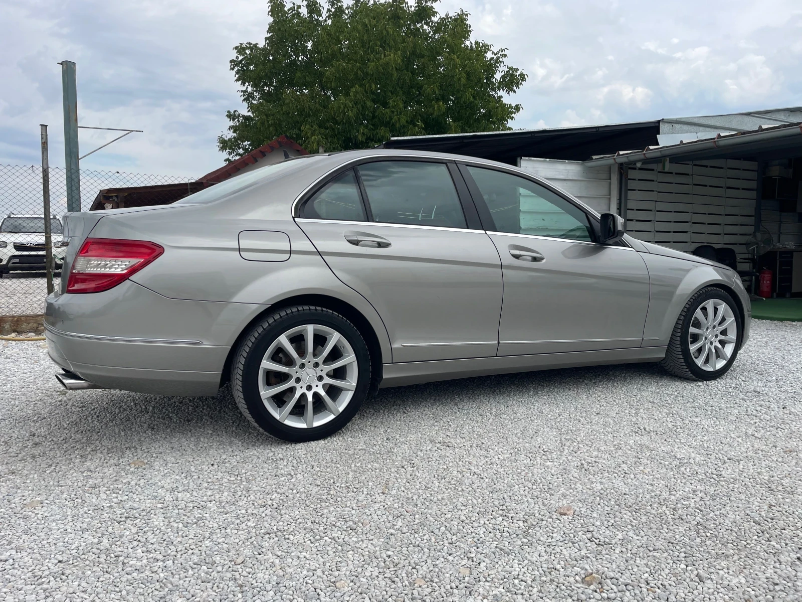Mercedes-Benz C 320 3.2 - изображение 5
