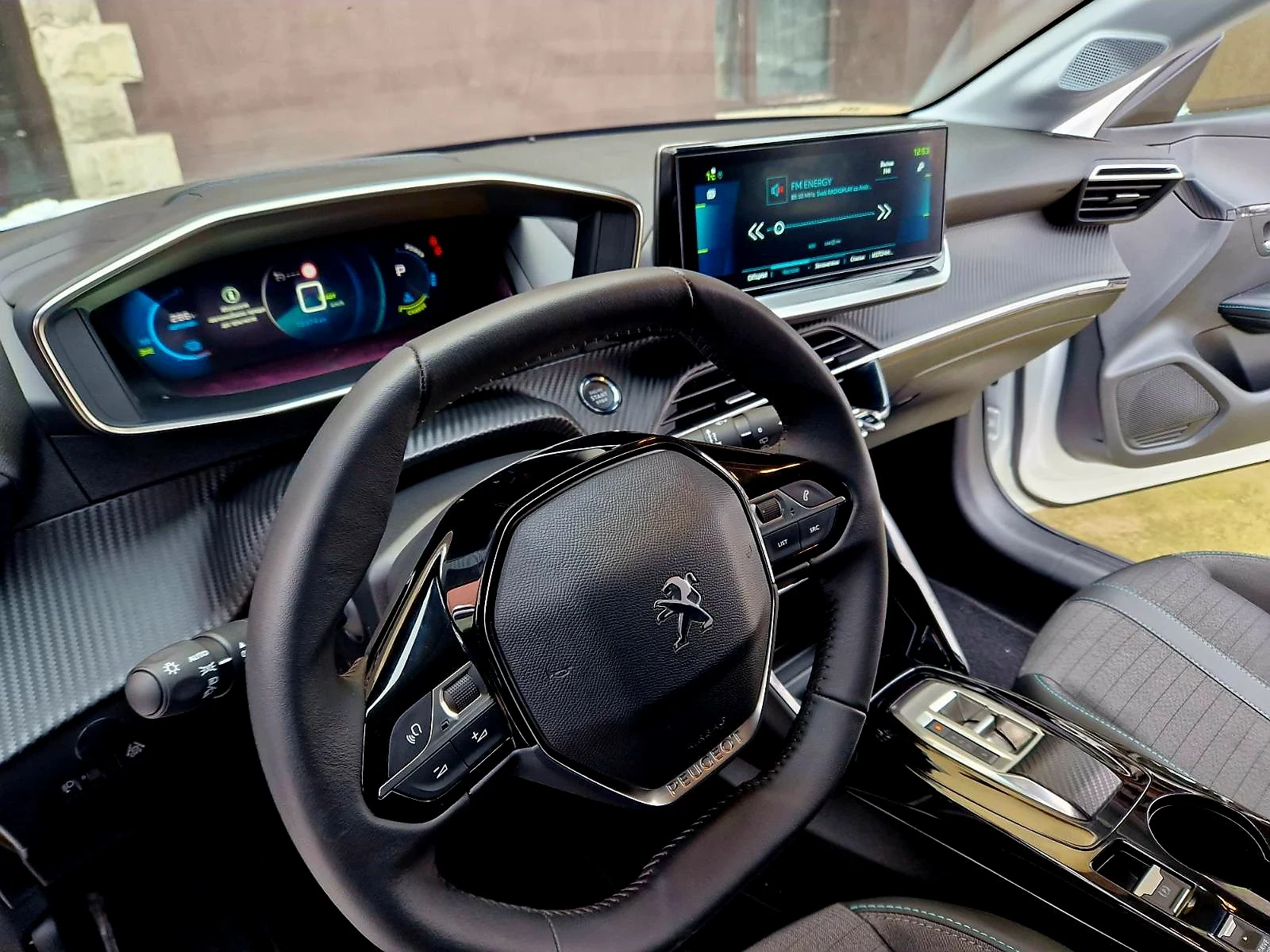 Peugeot 208     | Mobile.bg   11