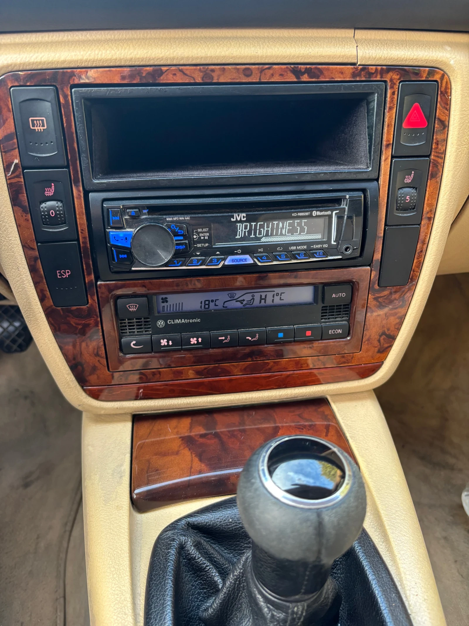 VW Passat  - изображение 10