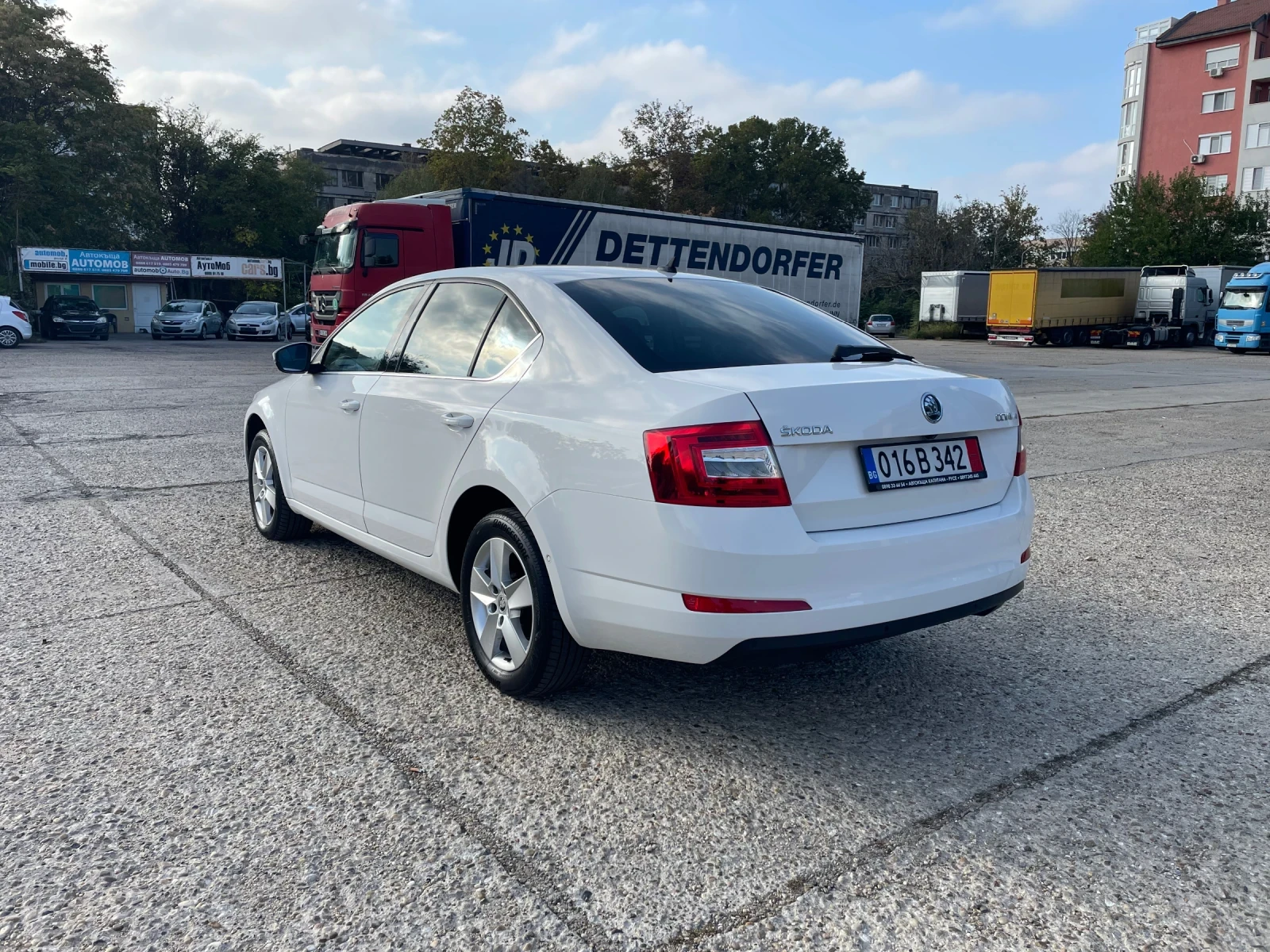 Skoda Octavia  2.0 TDI 150кс DSG NAVI DISTRONIK PARK ASSISTANT  - изображение 4