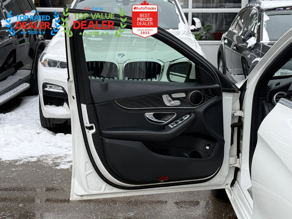 Mercedes-Benz C 300 AMG* ПАМЕТ* КОЖА* ПАНОРАМА* КАМЕРА, снимка 11 - Автомобили и джипове - 53774402