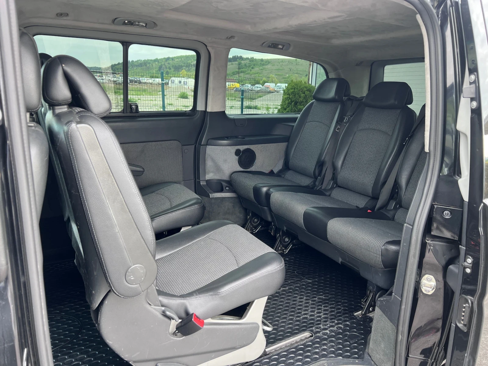 Mercedes-Benz Viano V6 BLUE EFFICIENCY , снимка 10 - Автомобили и джипове - 54448346